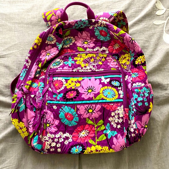 Handbags - Vera Bradley Backpack